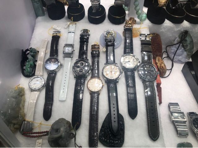收購手錶專門店家 高價收購手錶 我們的專業讓你看的見